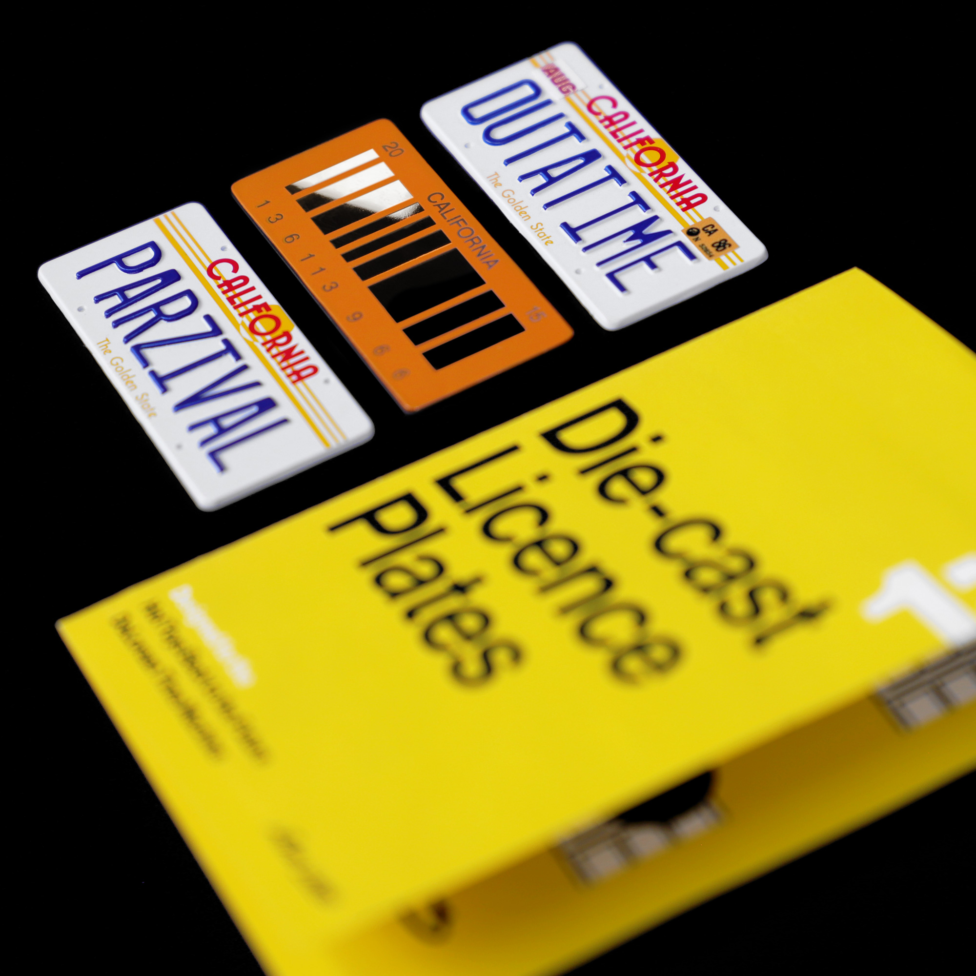 Die-Cast Licence Plates (1:6)